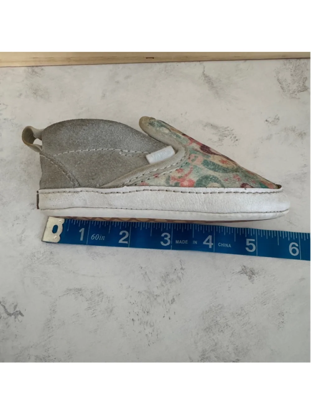 Girls Vans Off the Wall Mermaid Glitter Slip-On Shoes Size 4 Infant Gray